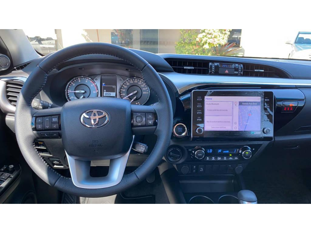 Toyota Hilux CD SRV 4x4 2.8 TDI Diesel Aut. 2021